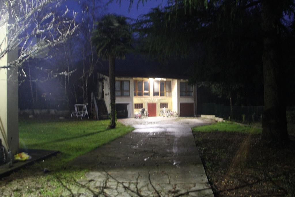 Villa La Casa Dei Cedri à Fanna Extérieur photo